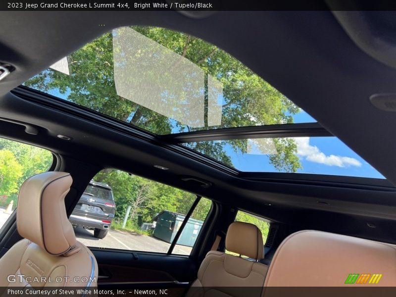 Bright White / Tupelo/Black 2023 Jeep Grand Cherokee L Summit 4x4