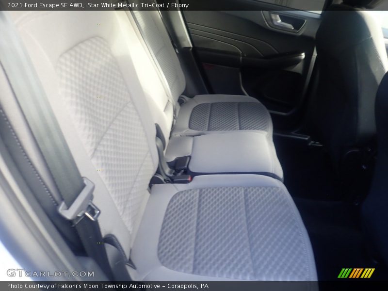 Star White Metallic Tri-Coat / Ebony 2021 Ford Escape SE 4WD