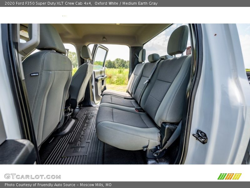 Oxford White / Medium Earth Gray 2020 Ford F350 Super Duty XLT Crew Cab 4x4