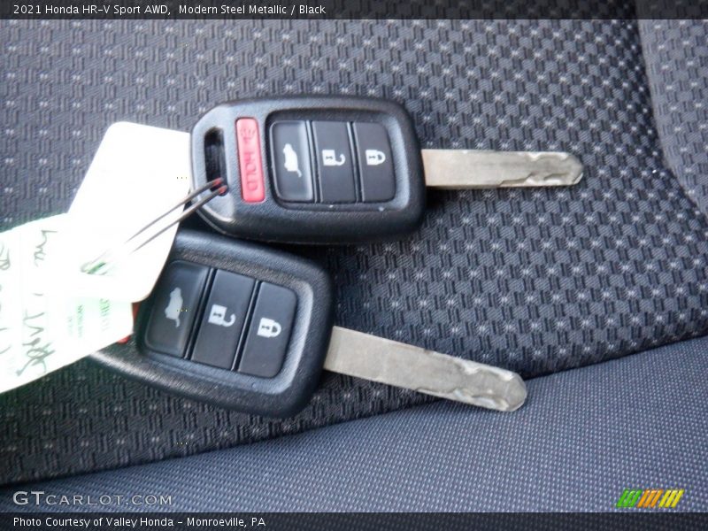 Modern Steel Metallic / Black 2021 Honda HR-V Sport AWD