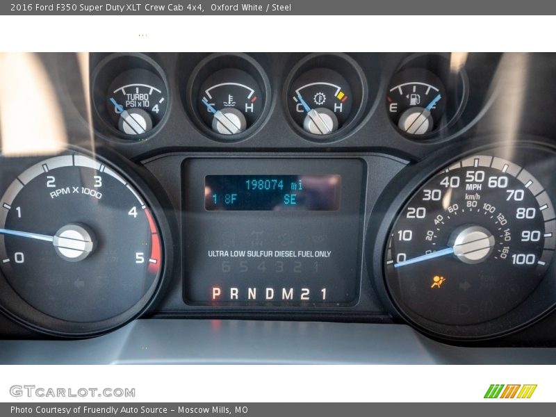Oxford White / Steel 2016 Ford F350 Super Duty XLT Crew Cab 4x4