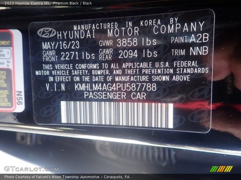 Phantom Black / Black 2023 Hyundai Elantra SEL