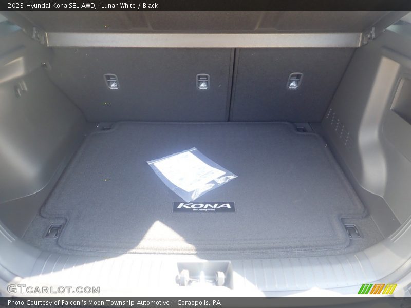 Lunar White / Black 2023 Hyundai Kona SEL AWD