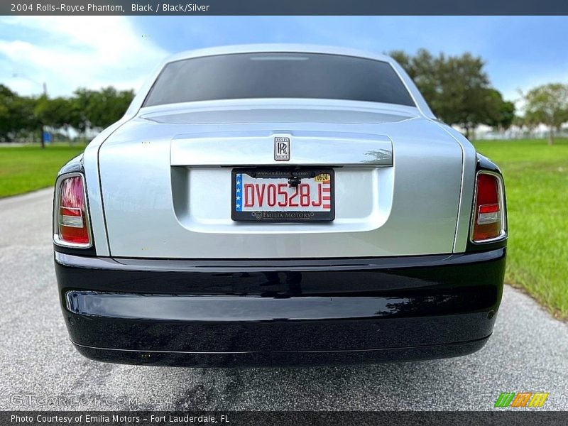 Black / Black/Silver 2004 Rolls-Royce Phantom