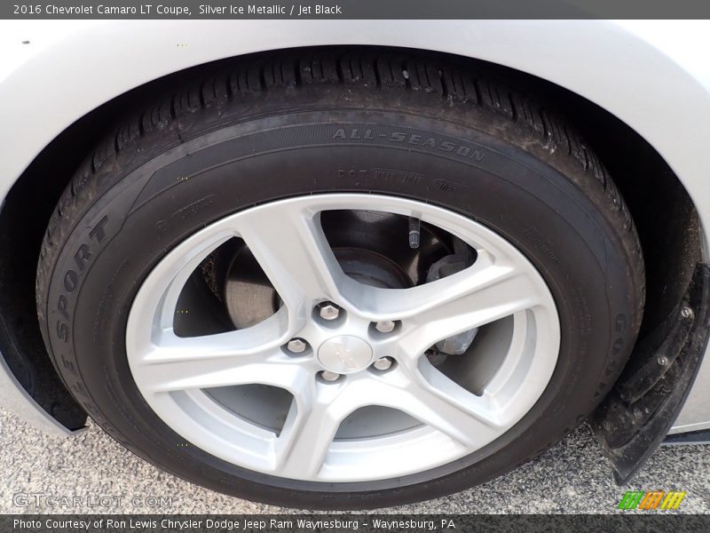 Silver Ice Metallic / Jet Black 2016 Chevrolet Camaro LT Coupe