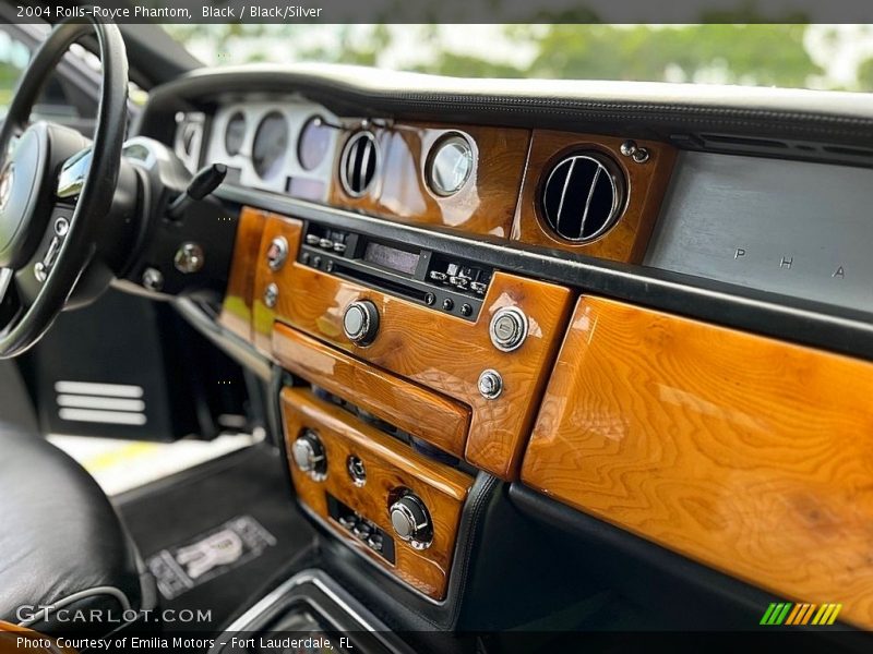 Dashboard of 2004 Phantom 