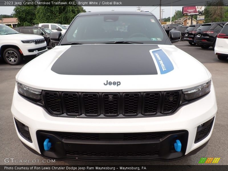 Bright White / Global Black 2023 Jeep Grand Cherokee Trailhawk 4XE