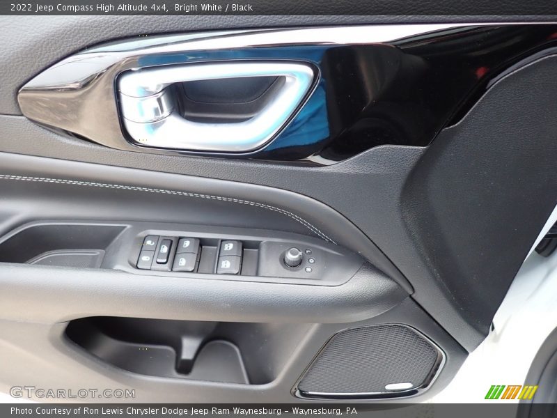 Bright White / Black 2022 Jeep Compass High Altitude 4x4