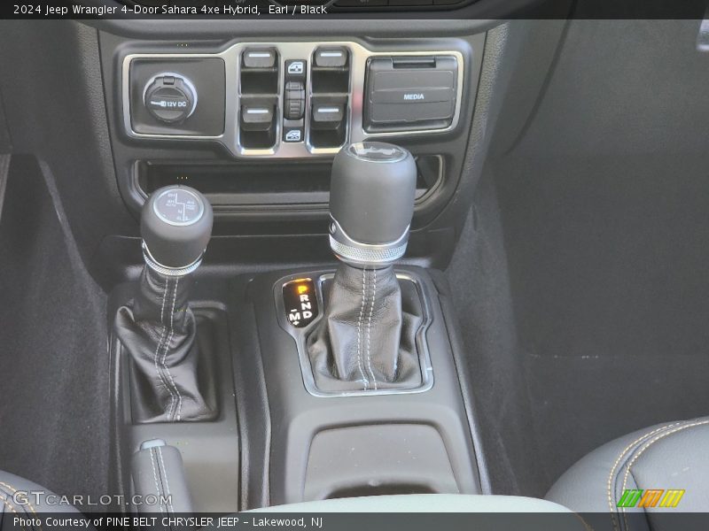 Earl / Black 2024 Jeep Wrangler 4-Door Sahara 4xe Hybrid