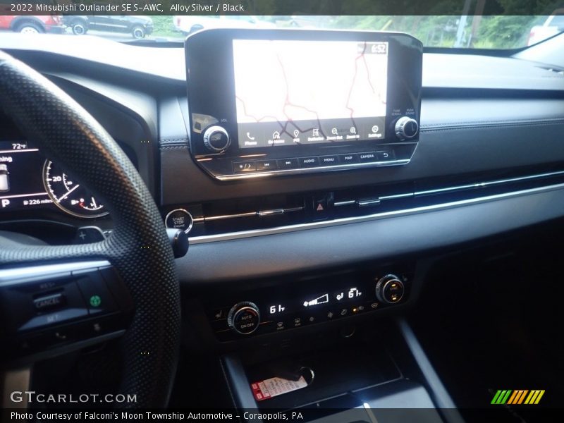 Alloy Silver / Black 2022 Mitsubishi Outlander SE S-AWC