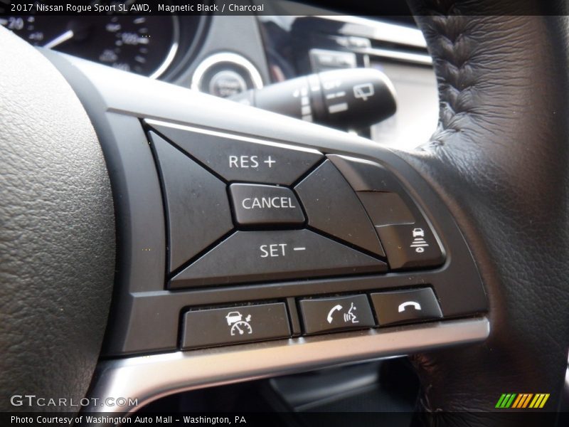 Magnetic Black / Charcoal 2017 Nissan Rogue Sport SL AWD