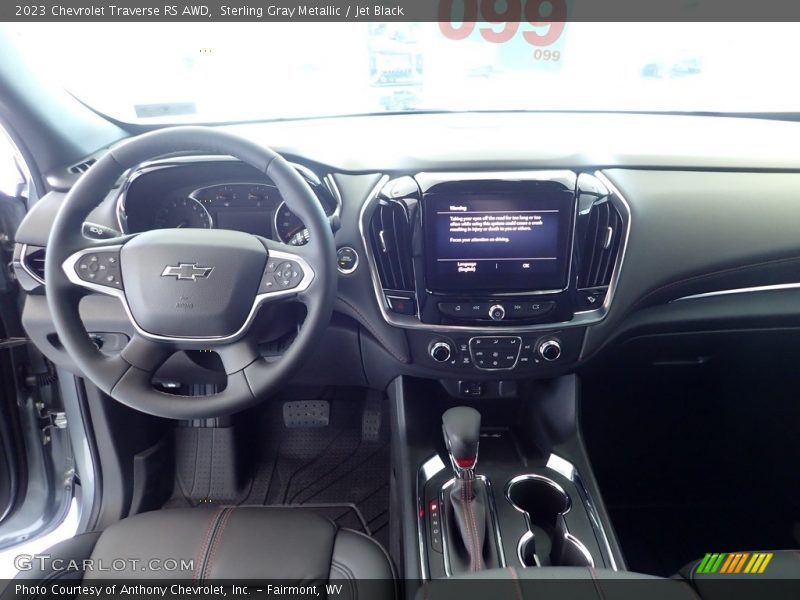 Sterling Gray Metallic / Jet Black 2023 Chevrolet Traverse RS AWD