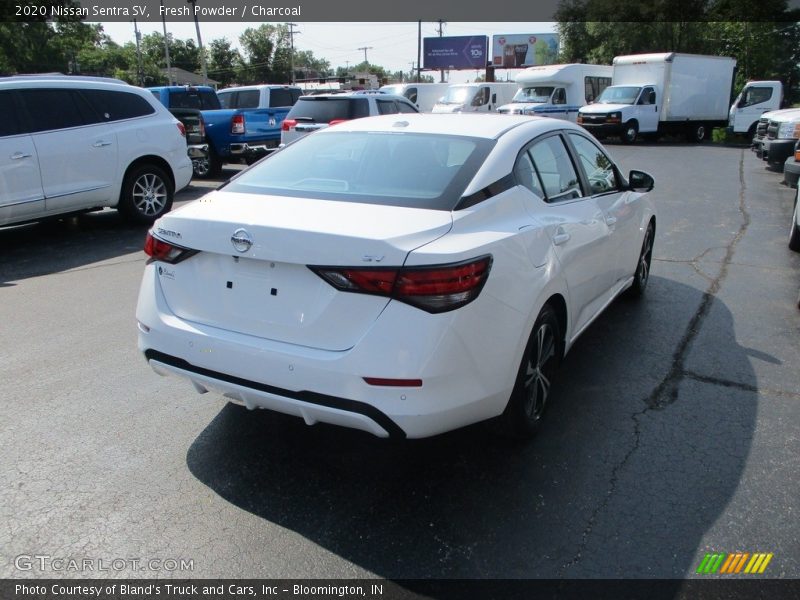 Fresh Powder / Charcoal 2020 Nissan Sentra SV