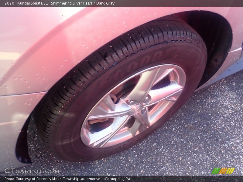 Shimmering Silver Pearl / Dark Gray 2020 Hyundai Sonata SE