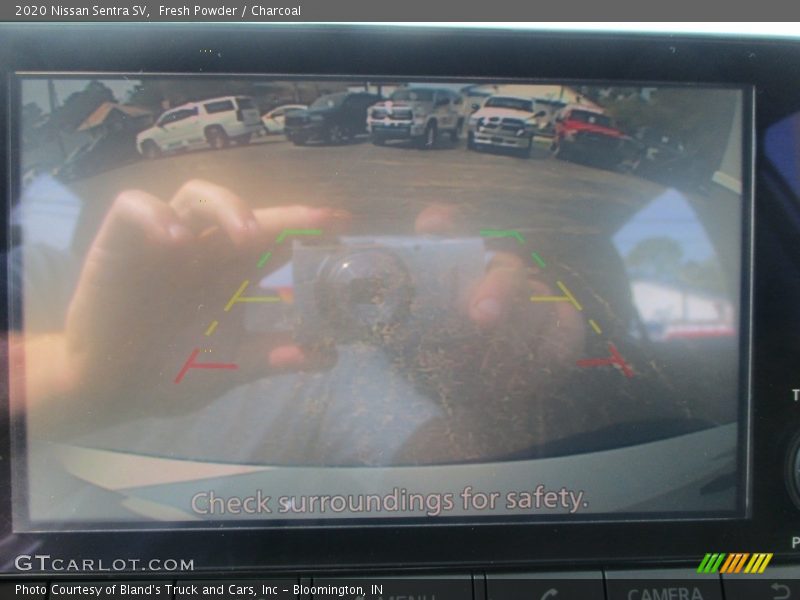 Fresh Powder / Charcoal 2020 Nissan Sentra SV