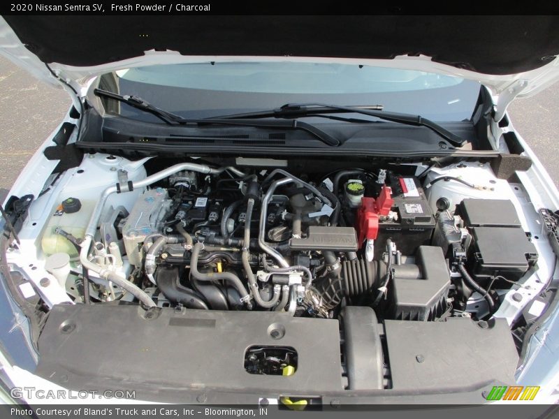 Fresh Powder / Charcoal 2020 Nissan Sentra SV
