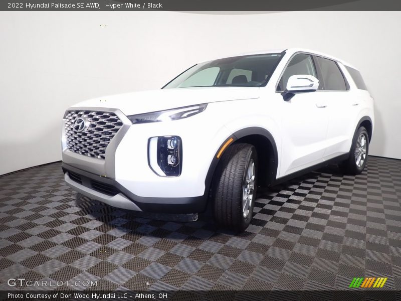 Hyper White / Black 2022 Hyundai Palisade SE AWD