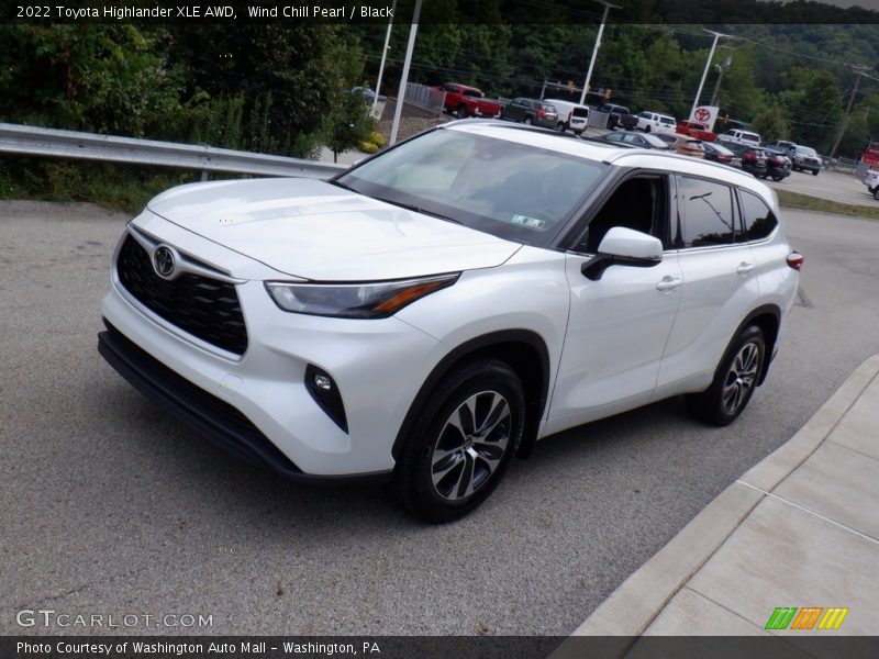  2022 Highlander XLE AWD Wind Chill Pearl
