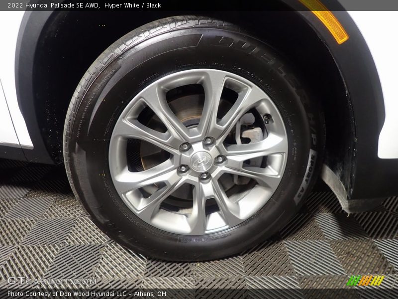 Hyper White / Black 2022 Hyundai Palisade SE AWD