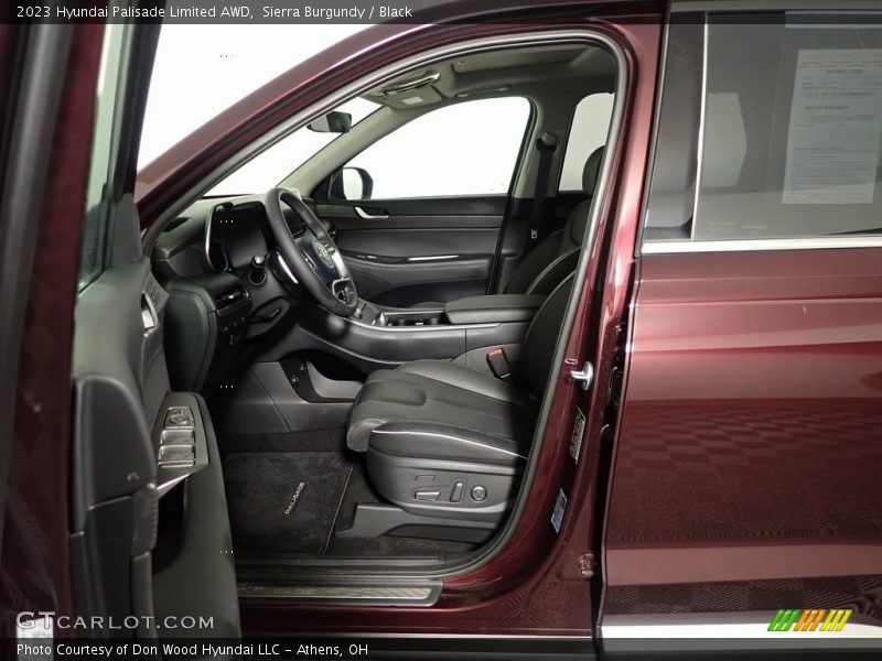 Sierra Burgundy / Black 2023 Hyundai Palisade Limited AWD
