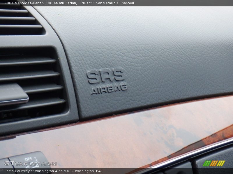 Brilliant Silver Metallic / Charcoal 2004 Mercedes-Benz S 500 4Matic Sedan