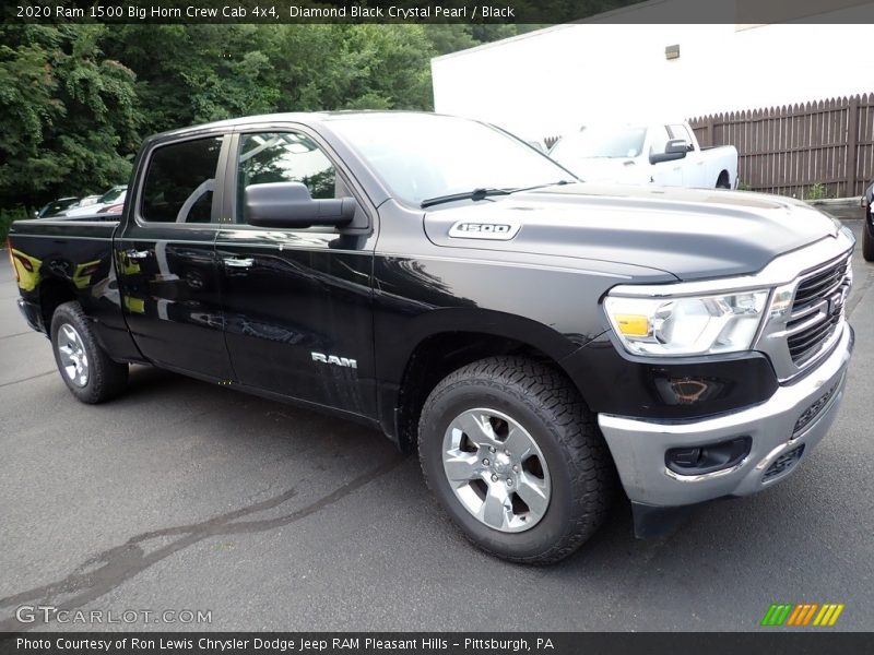 Front 3/4 View of 2020 1500 Big Horn Crew Cab 4x4