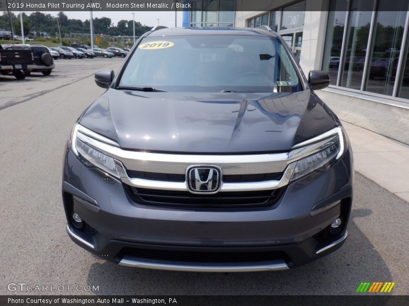 Modern Steel Metallic / Black 2019 Honda Pilot Touring AWD
