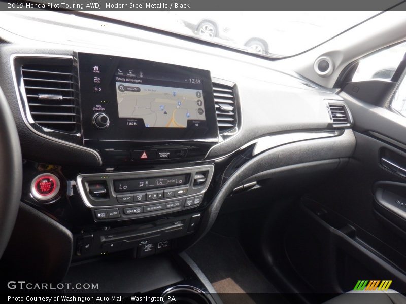 Modern Steel Metallic / Black 2019 Honda Pilot Touring AWD