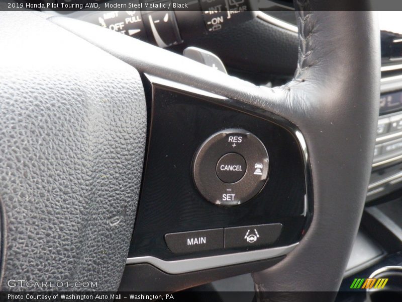 Modern Steel Metallic / Black 2019 Honda Pilot Touring AWD