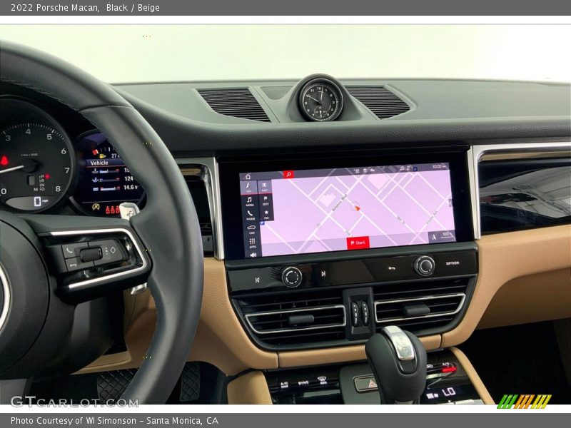 Black / Beige 2022 Porsche Macan