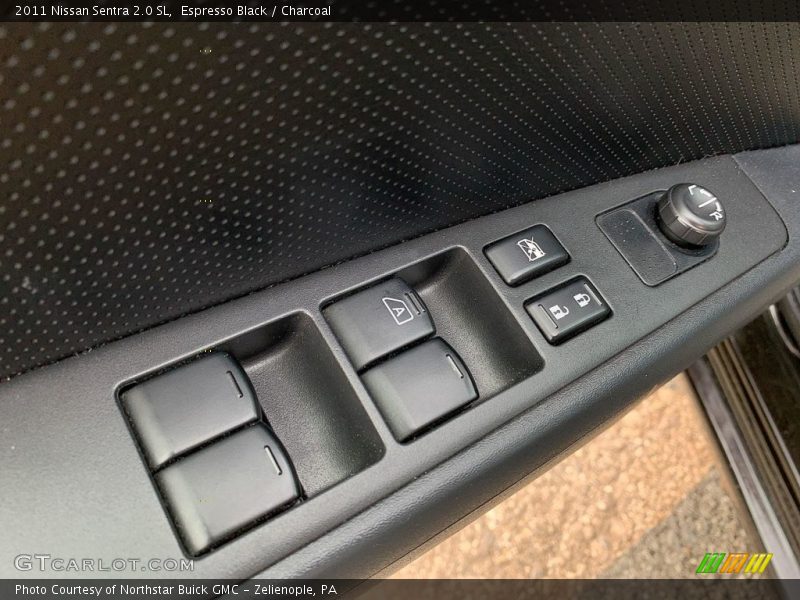 Espresso Black / Charcoal 2011 Nissan Sentra 2.0 SL