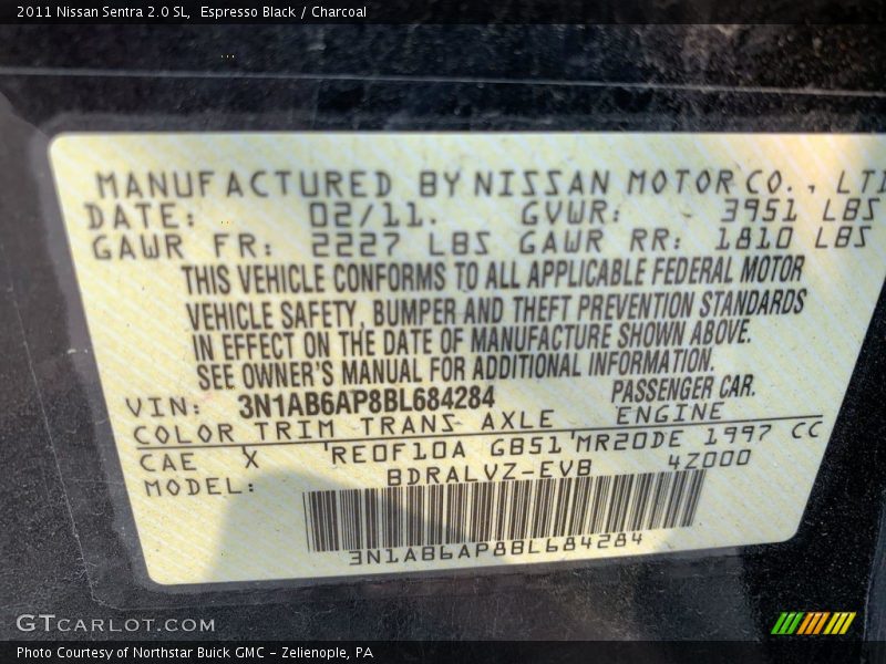 Espresso Black / Charcoal 2011 Nissan Sentra 2.0 SL