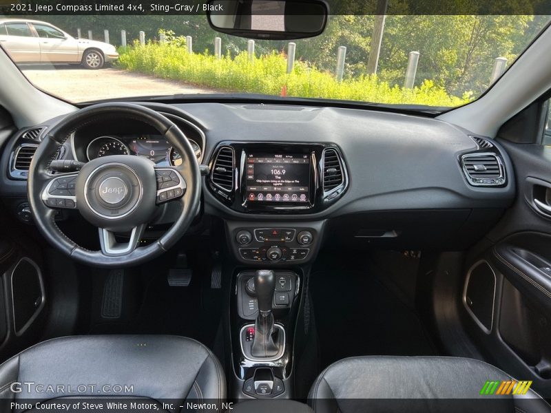  2021 Compass Limited 4x4 Black Interior