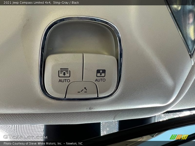 Controls of 2021 Compass Limited 4x4