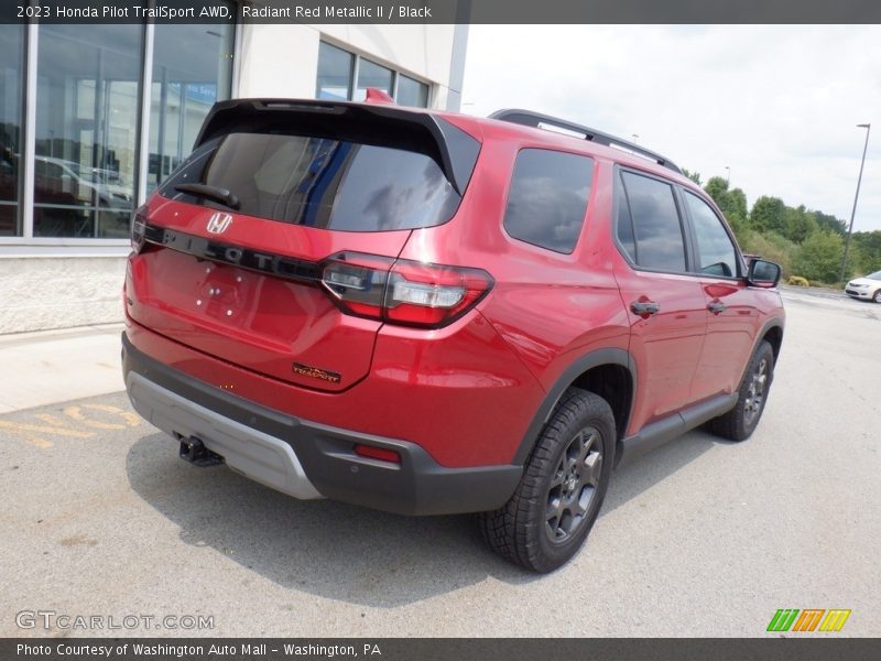 Radiant Red Metallic II / Black 2023 Honda Pilot TrailSport AWD