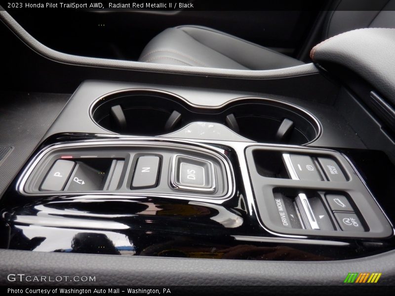  2023 Pilot TrailSport AWD 10 Speed Automatic Shifter