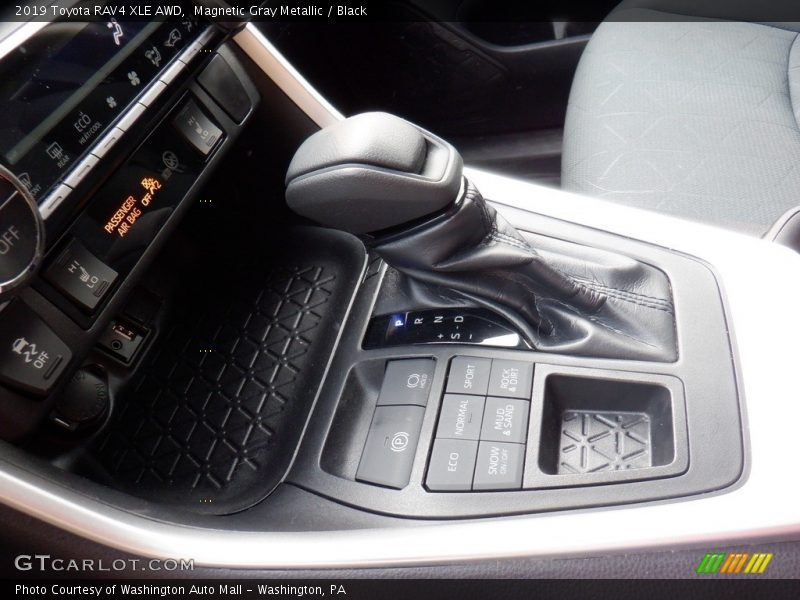 Magnetic Gray Metallic / Black 2019 Toyota RAV4 XLE AWD