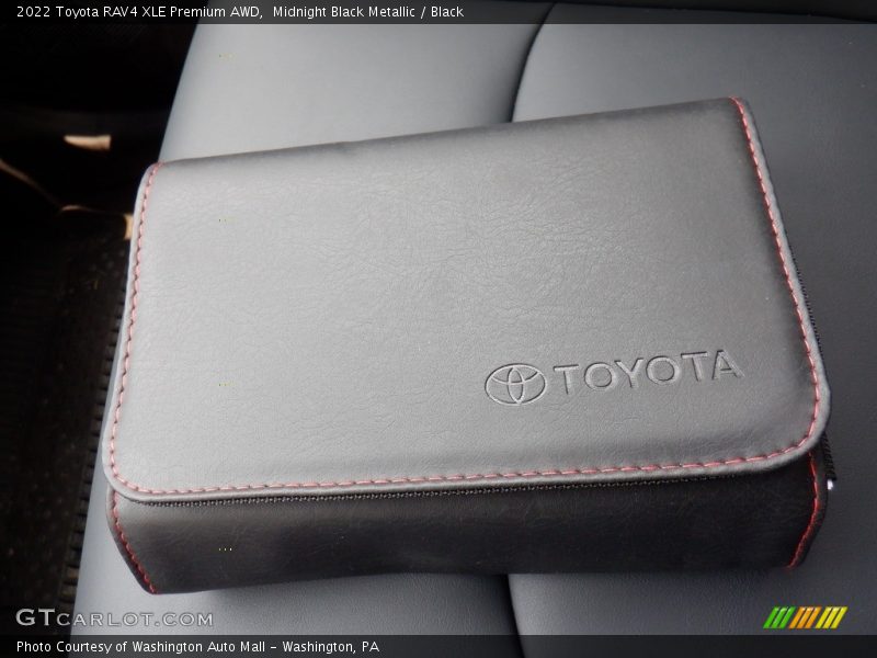 Midnight Black Metallic / Black 2022 Toyota RAV4 XLE Premium AWD
