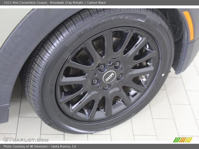 Moonwalk Gray Metallic / Carbon Black 2021 Mini Convertible Cooper
