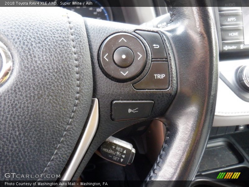 Super White / Ash 2018 Toyota RAV4 XLE AWD