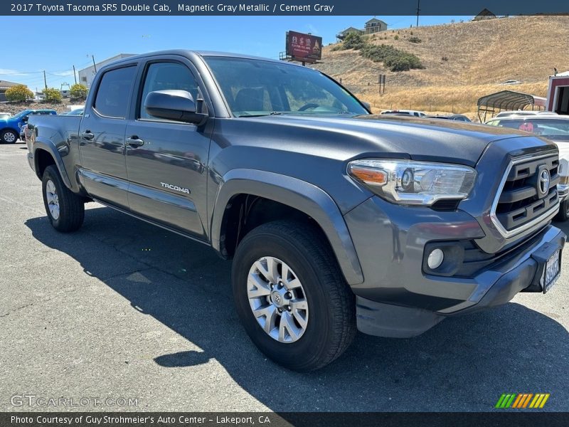 Magnetic Gray Metallic / Cement Gray 2017 Toyota Tacoma SR5 Double Cab