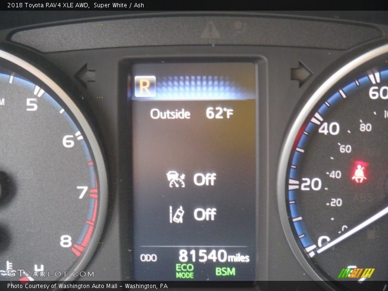 Super White / Ash 2018 Toyota RAV4 XLE AWD