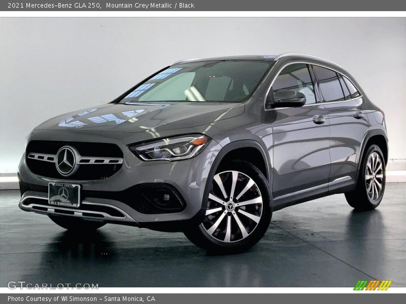 Mountain Grey Metallic / Black 2021 Mercedes-Benz GLA 250