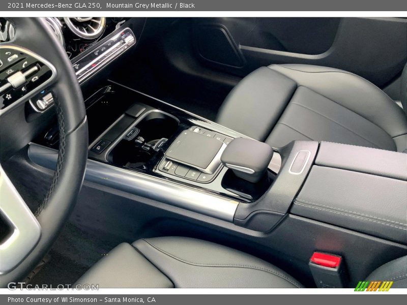 Mountain Grey Metallic / Black 2021 Mercedes-Benz GLA 250
