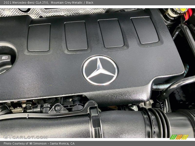 Mountain Grey Metallic / Black 2021 Mercedes-Benz GLA 250