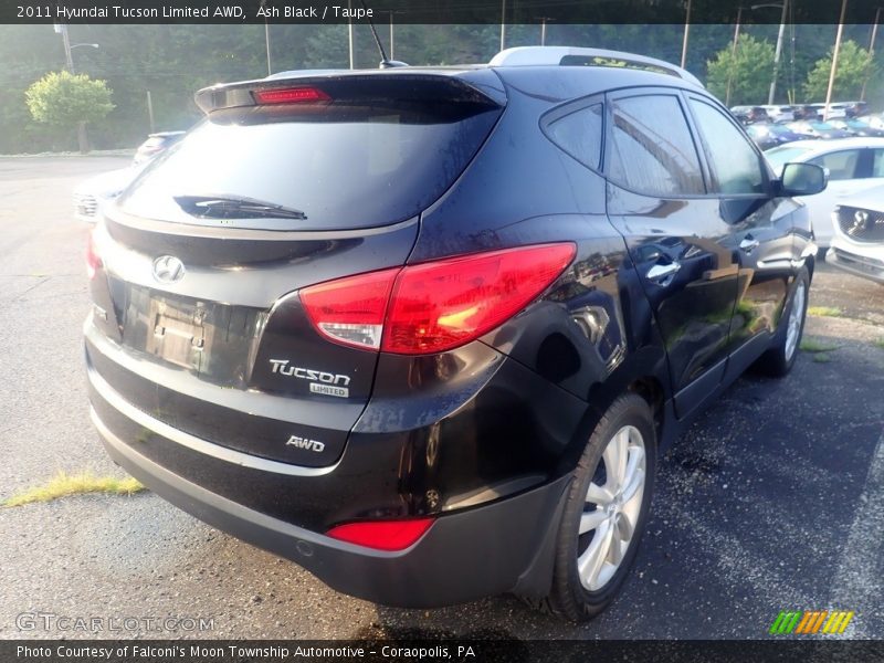 Ash Black / Taupe 2011 Hyundai Tucson Limited AWD