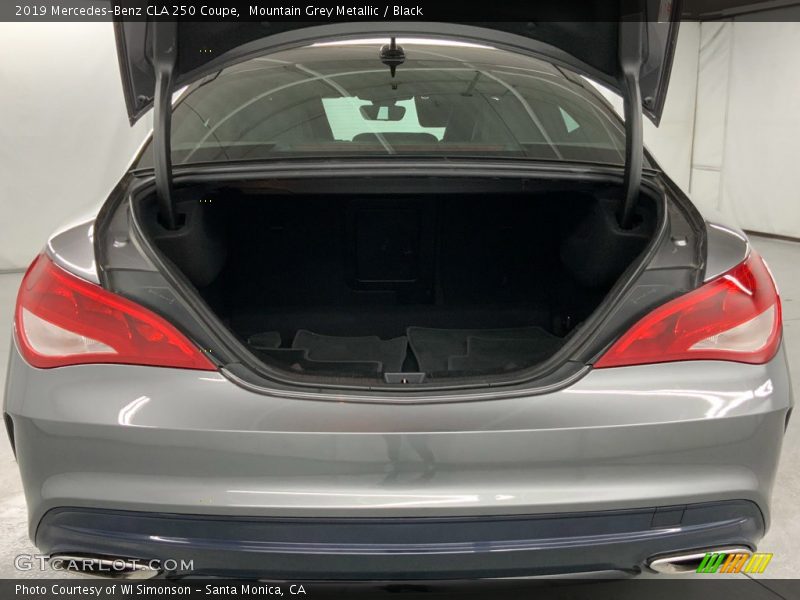 Mountain Grey Metallic / Black 2019 Mercedes-Benz CLA 250 Coupe