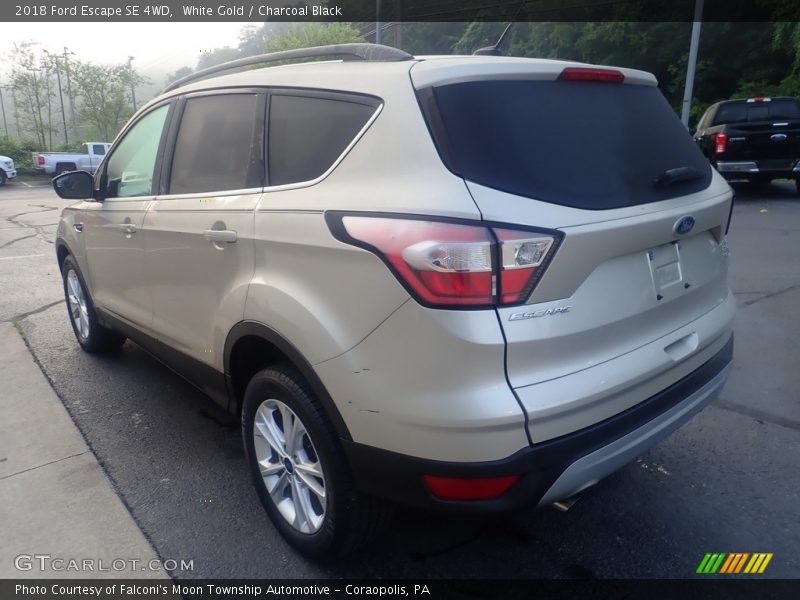 White Gold / Charcoal Black 2018 Ford Escape SE 4WD