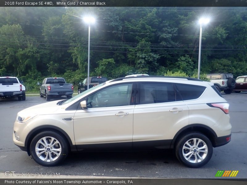 White Gold / Charcoal Black 2018 Ford Escape SE 4WD