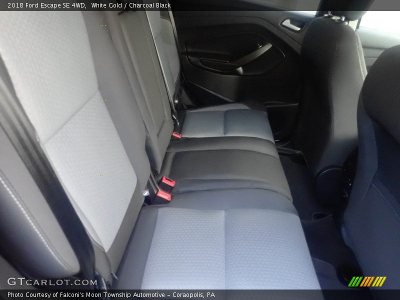 White Gold / Charcoal Black 2018 Ford Escape SE 4WD